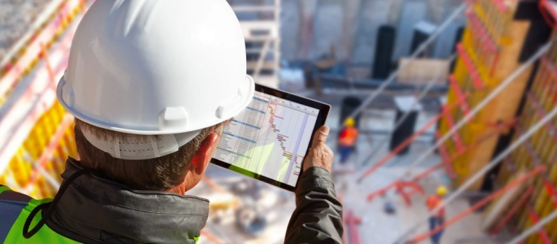 4 benefits of using construction management software